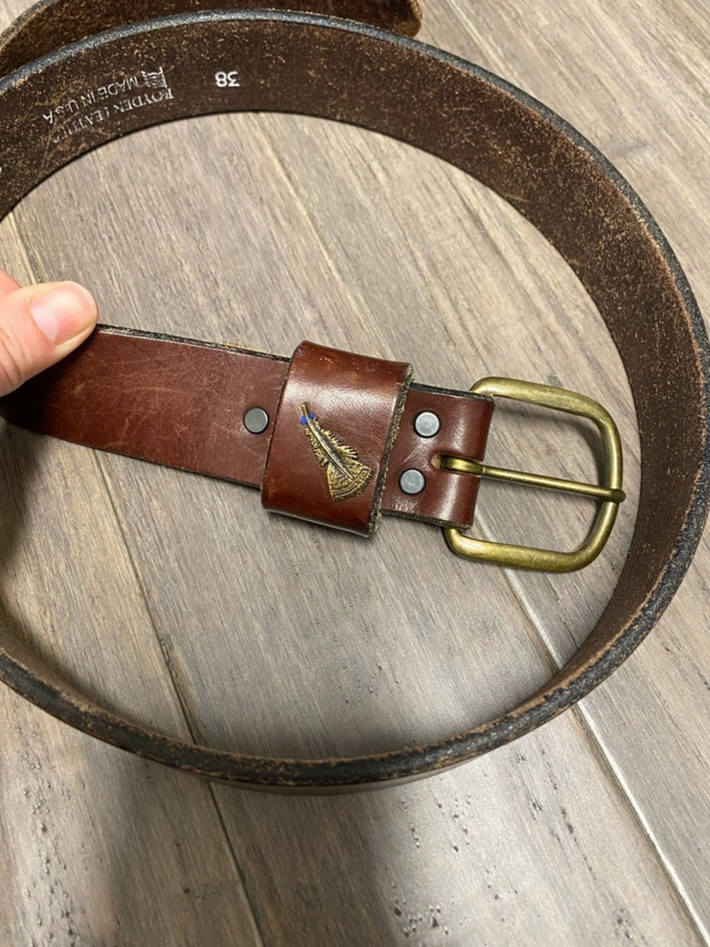 Royden Leather Men's Belt Brass Buckle Turkey Feather Size 38